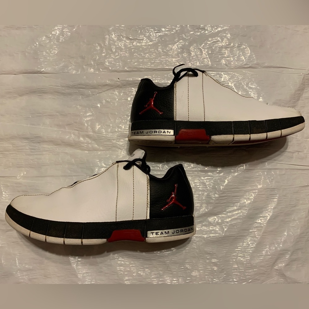 Team Jordan Elite 2. Size 1Y